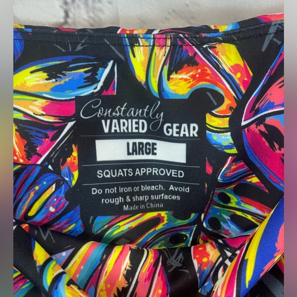 Constantly Varied Gear Tropic Like Its Hot Crossfit Capri Leggings - Picture 5 of 8